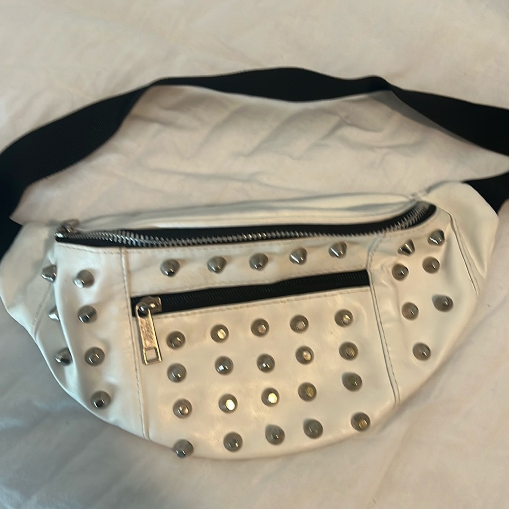 Leatherbum  bag